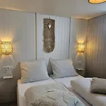 Skip Strandhuisjes *